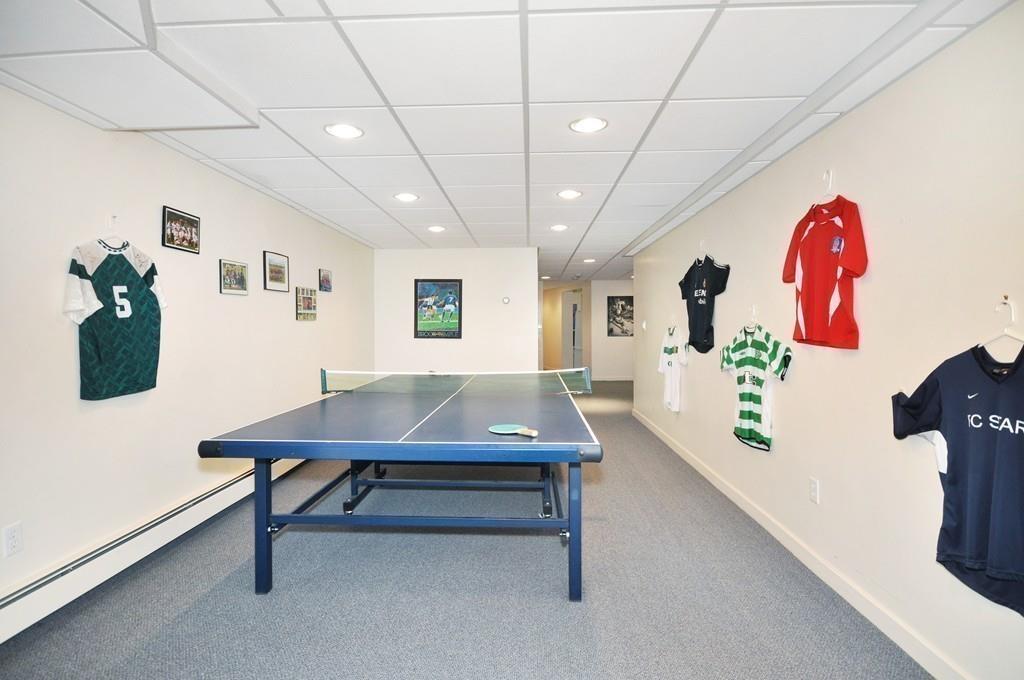 263 Old Concord Road Lincoln, MA 01773 - Photo 25 of 41 a room with furniture and white walls