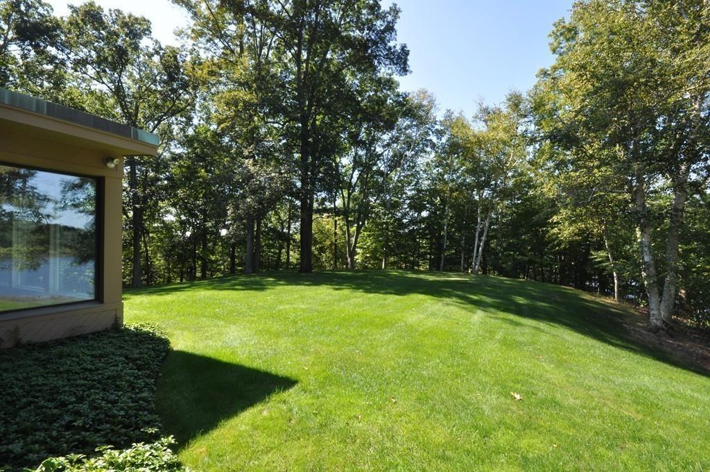263 Old Concord Road Lincoln, MA 01773 - Photo 33 of 41 a view of a backyard