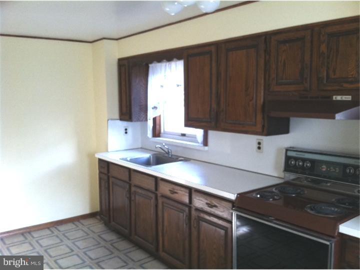 2725 St Marys Road Ardmore, PA 19003 - Photo 10 of 20 Kitchen