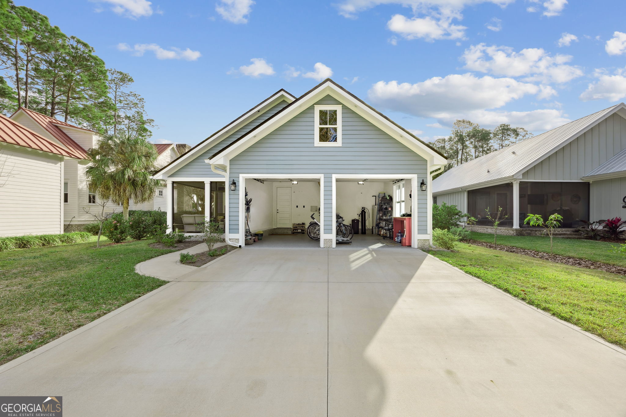 212 Placid Road St. Marys, GA 31558 - Photo 39 of 75 a front view of a house with yard and green space