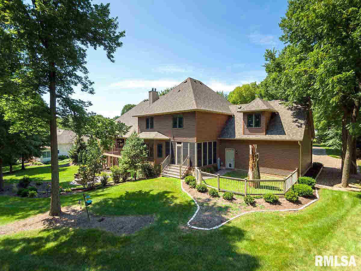 2399 Forest Reed Place Le Claire, IA 52753 - Photo 20 of 24