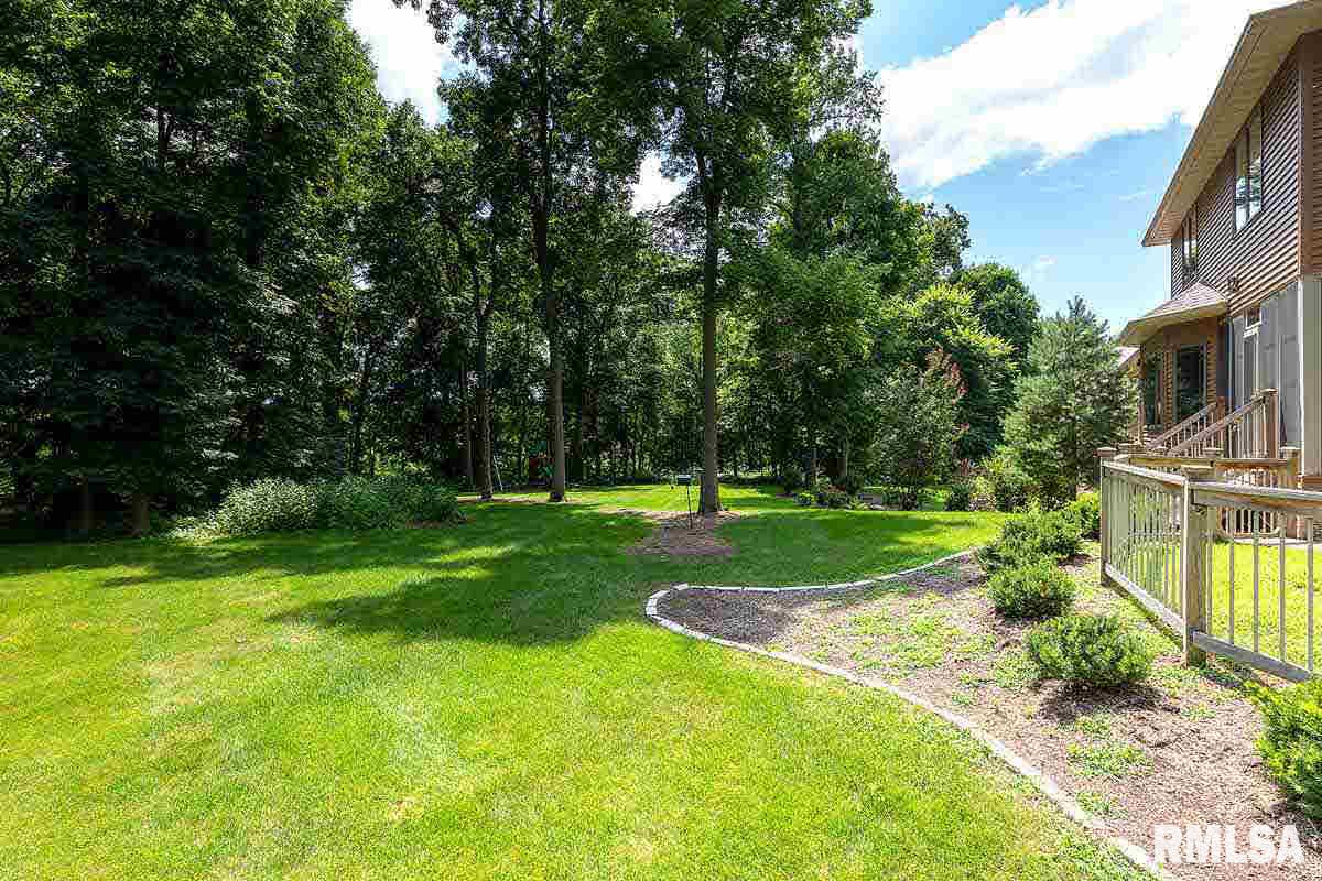 2399 Forest Reed Place Le Claire, IA 52753 - Photo 22 of 24
