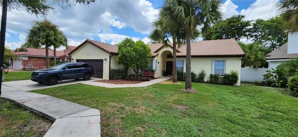 $755,000 | 19922 Northwest 88th Avenue, Hialeah, FL 33018
