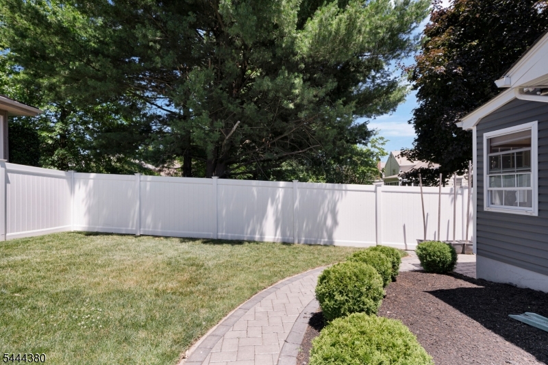 307 Minute Arms Road Union, NJ 07083 - Photo 26 of 26
