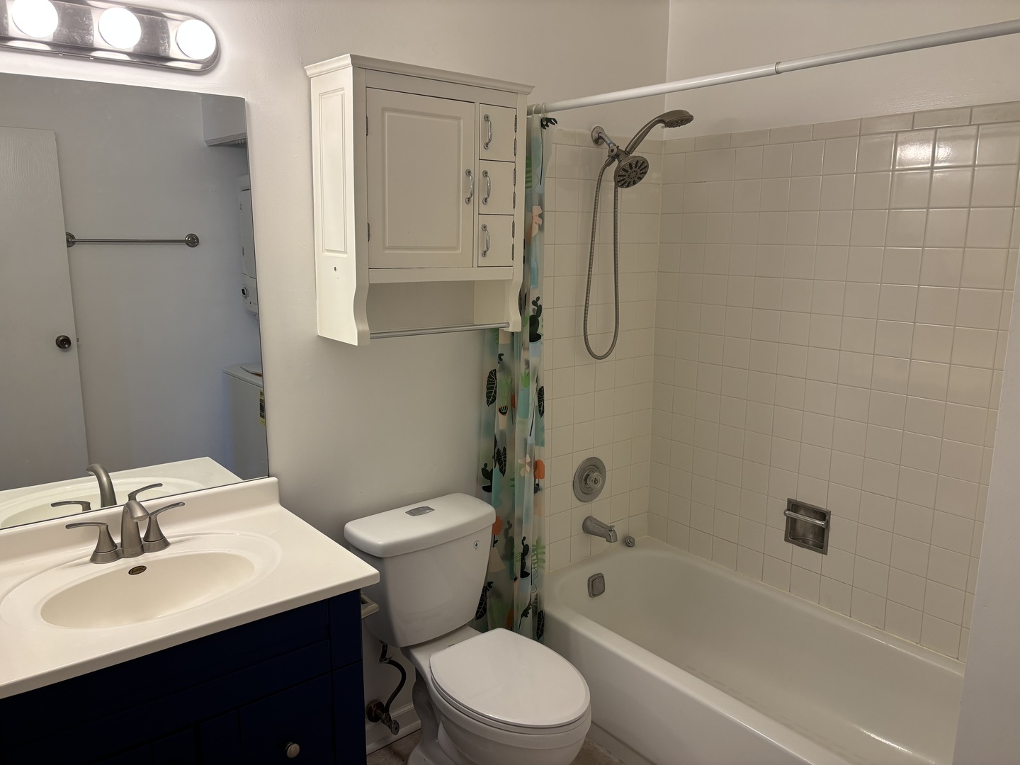 1905 North Hicks Road, Unit 205 Palatine, IL 60074 - Photo 9 of 10