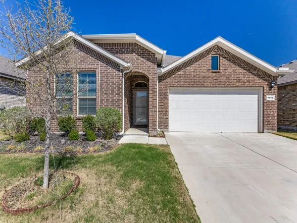 $2,600 | 9609 Alderleaf Trail, Fort Worth, TX 76036