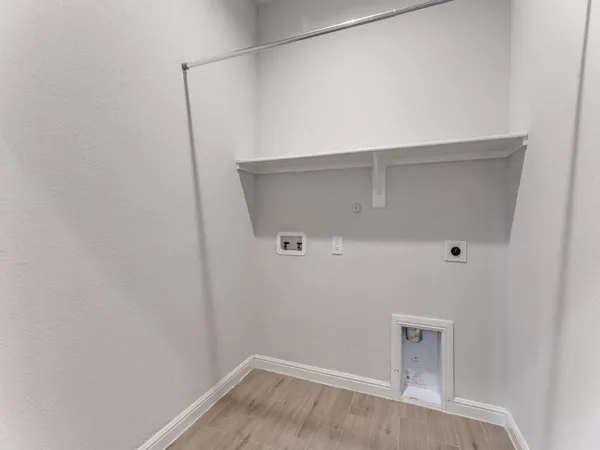 $2,600 | 9609 Alderleaf Trail, Fort Worth, TX 76036