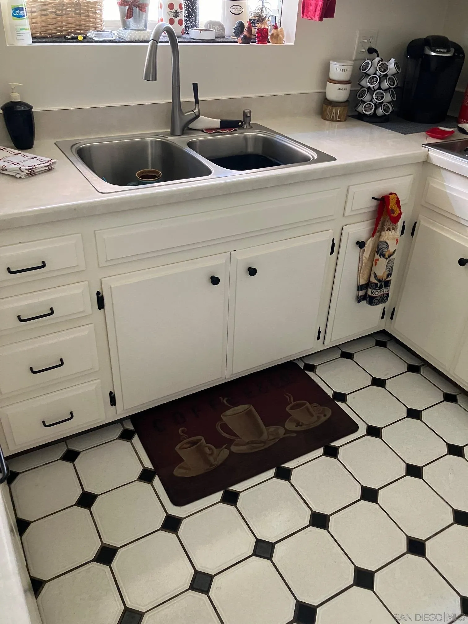 17066 Highway 94 Jamul, CA 91935 - Photo 17 of 23 a close view of a sink and cabinets