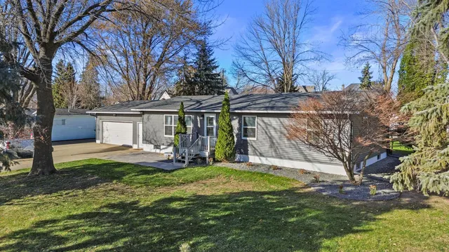 $310,000 | 222 2nd Street South, Nerstrand, MN 55053