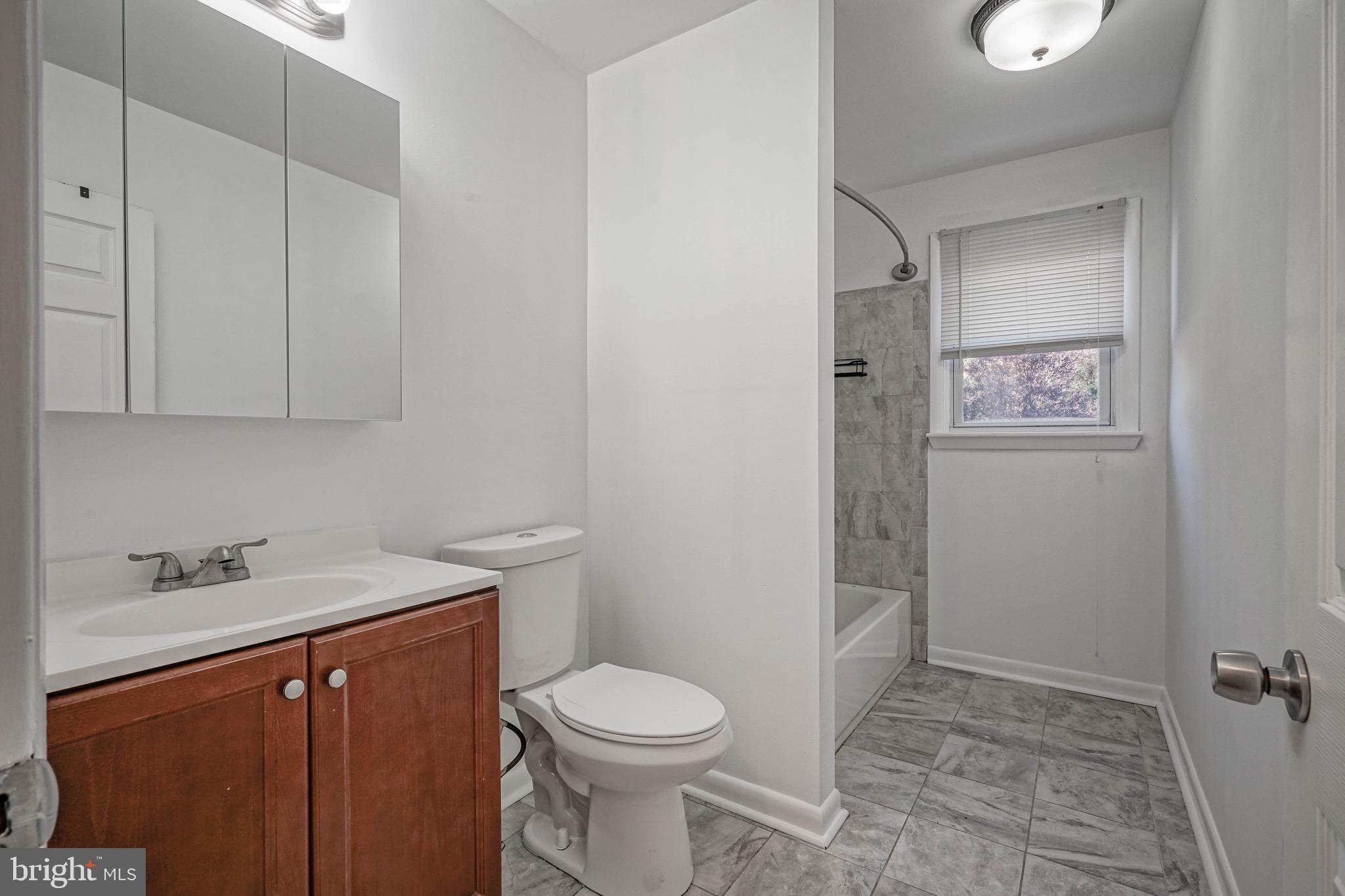 746 Raritan Avenue Atco, NJ 08004 - Photo 19 of 38 Gallery Image 19