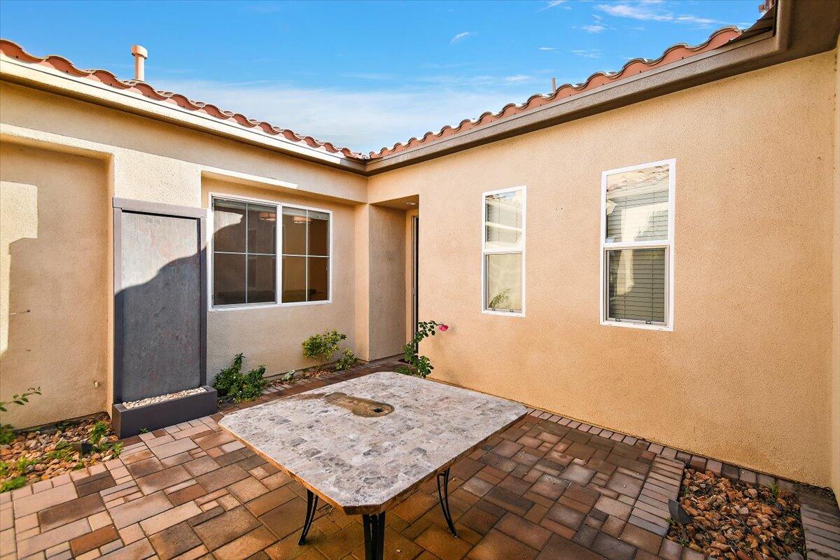 80215 Queensboro Drive Indio, CA 92201 - Photo 6 of 43 6