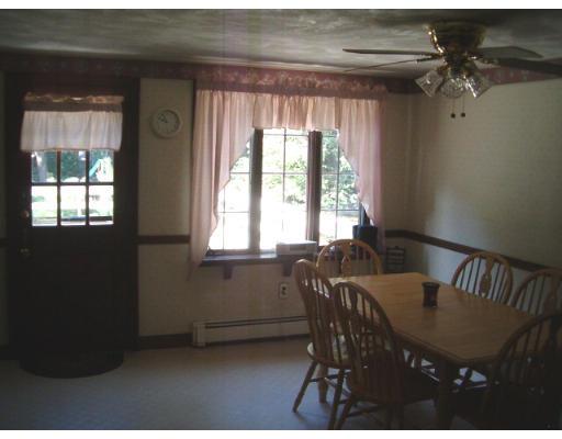 14 Olde Towne Road Lynnfield, MA 01940 - Photo 4 of 7 Gallery Image 4