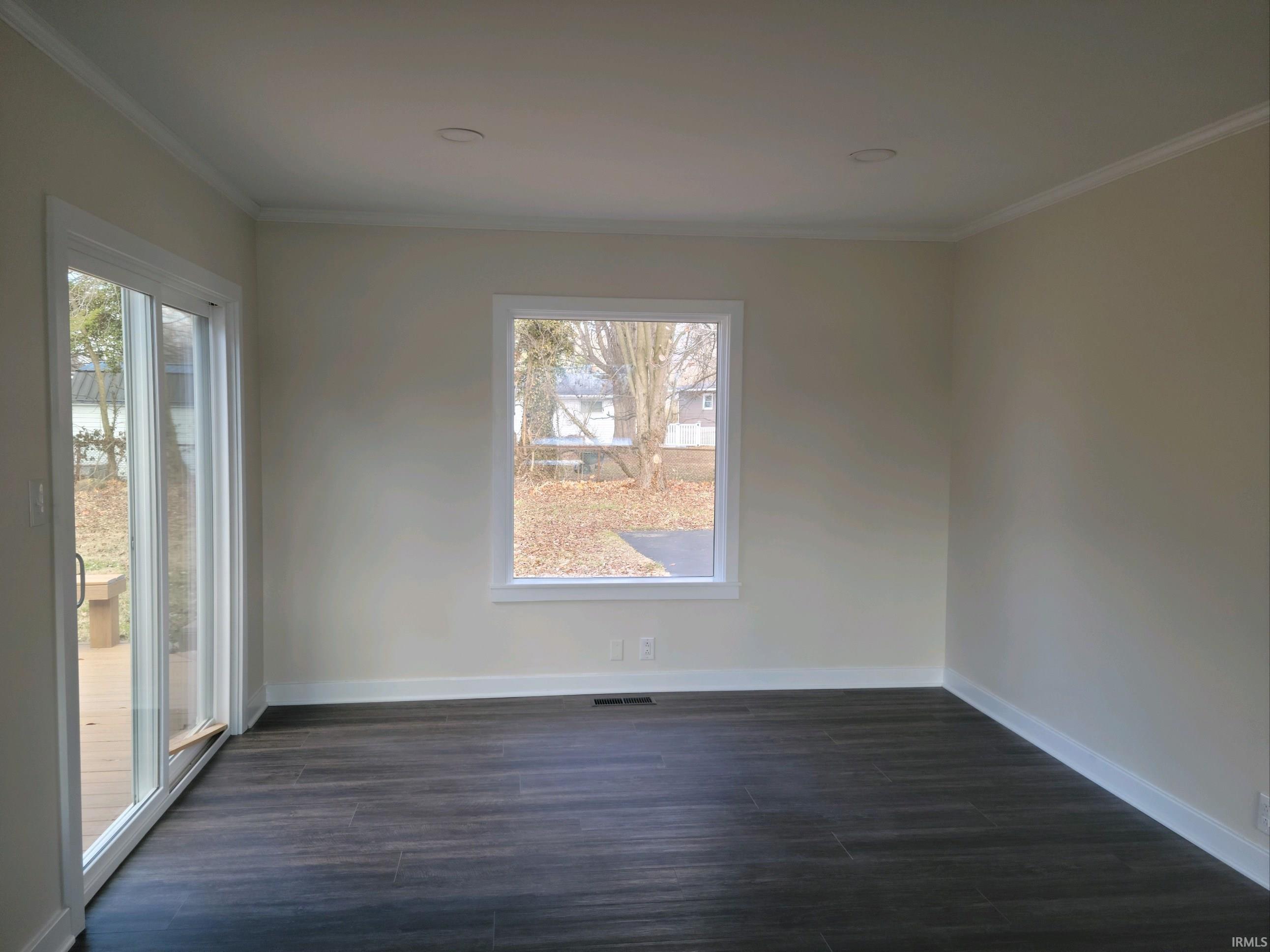 914 Brett Cabel Road Washington, IN 47501 - Photo 18 of 23 Gallery Image 18