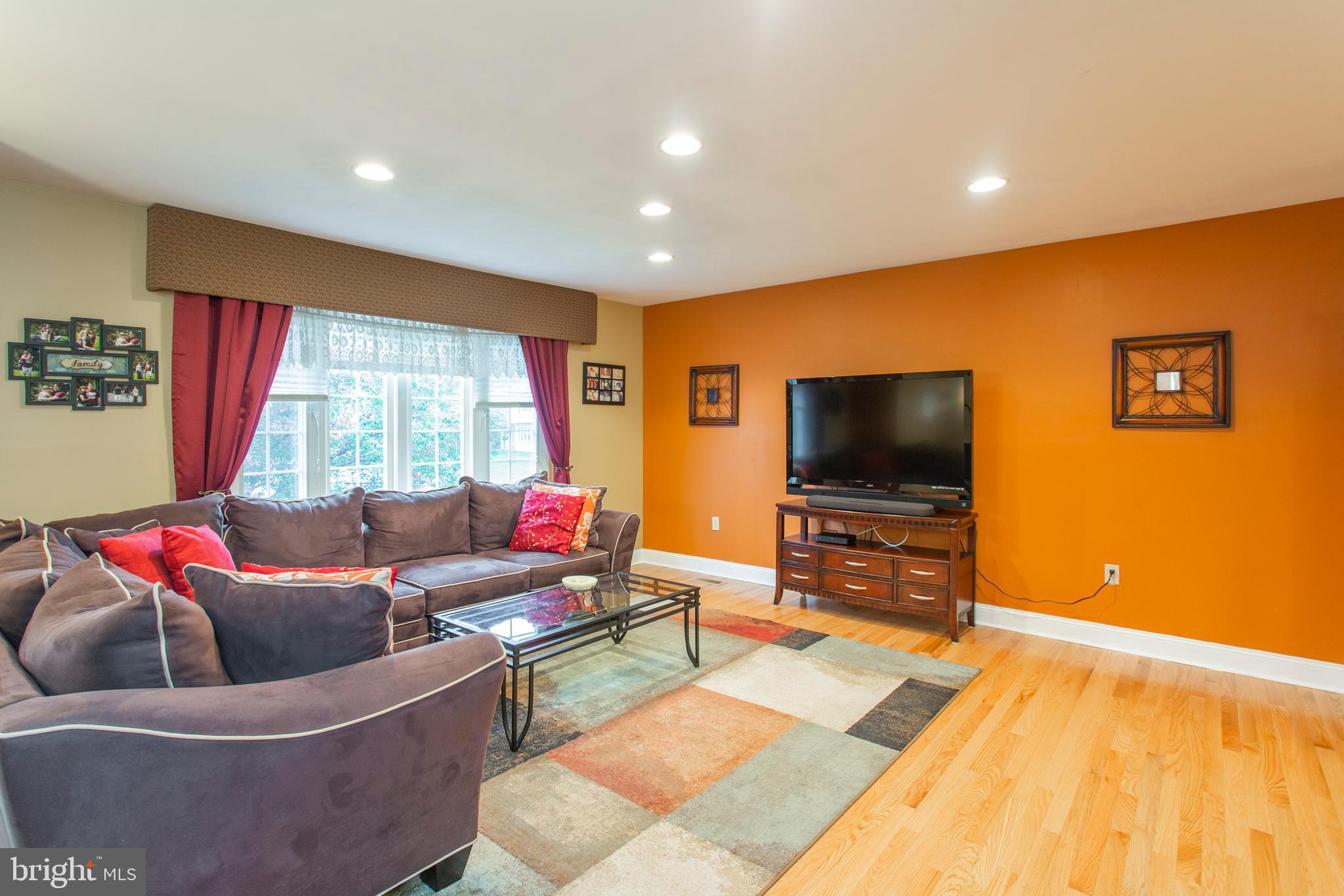 141 Woodstream Road Marcus Hook, PA 19061 - Photo 5 of 47 Gallery Image 5
