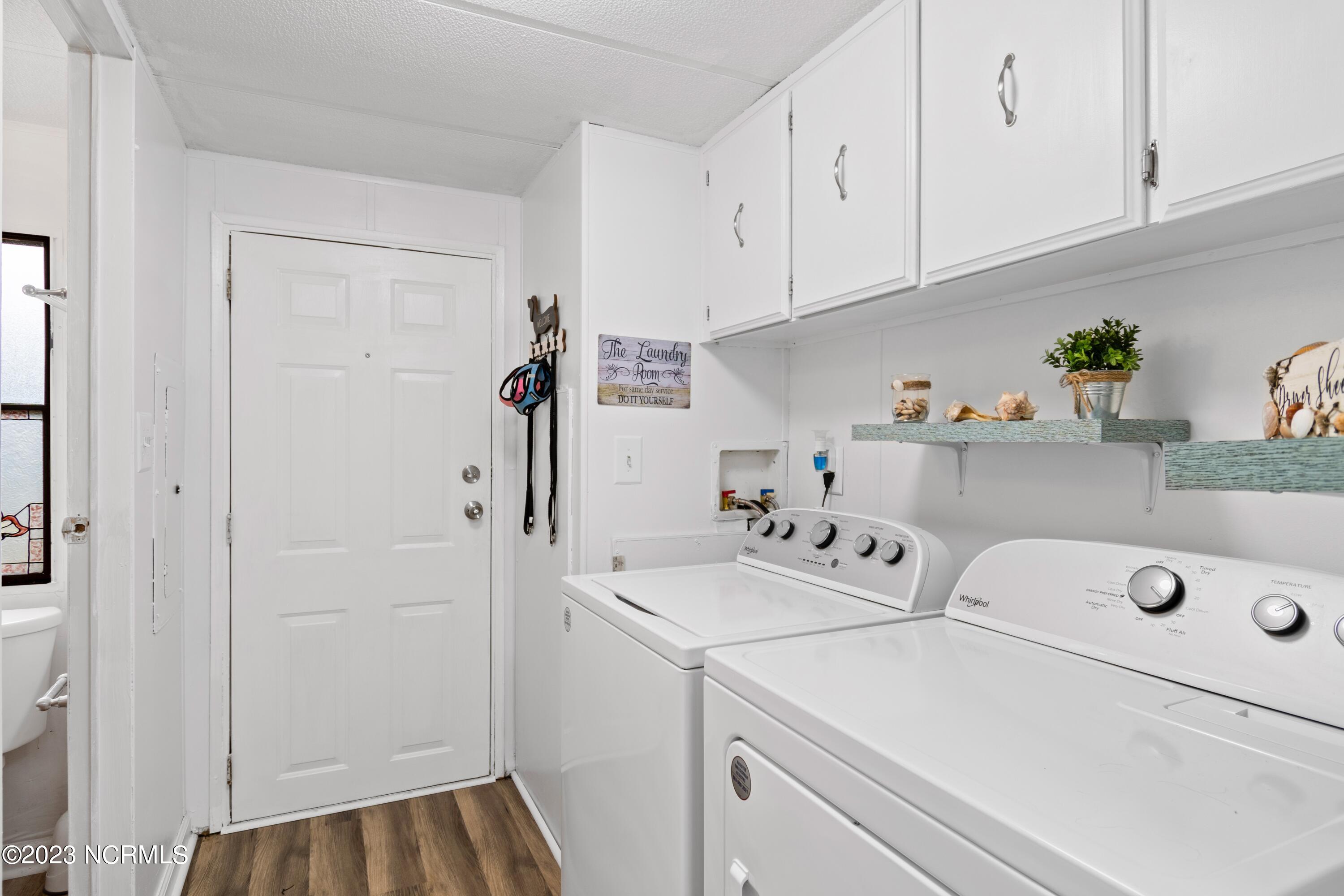 4405 Rounding Run Road Southwest Shallotte, NC 28470 - Photo 23 of 31 Laundry and back hall entry
