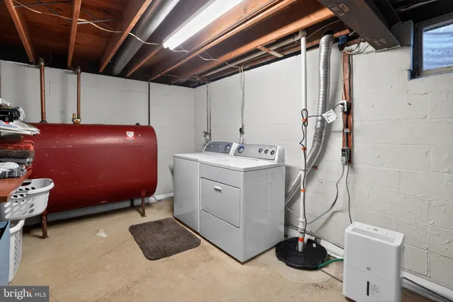 $500,000 | 305 North Lake Drive, Downingtown, PA 19335