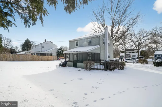 $500,000 | 305 North Lake Drive, Downingtown, PA 19335