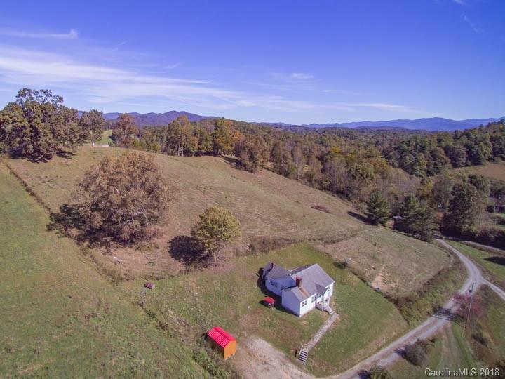 108 Howell Road Marshall, NC 28753 - Photo 7 of 26 a view of a outdoor space with a mountain