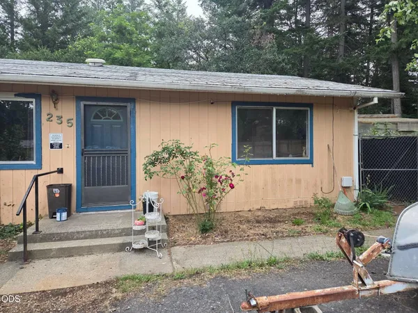 $160,000 | 235 Shadowbrook Drive, Cave Junction, OR 97523