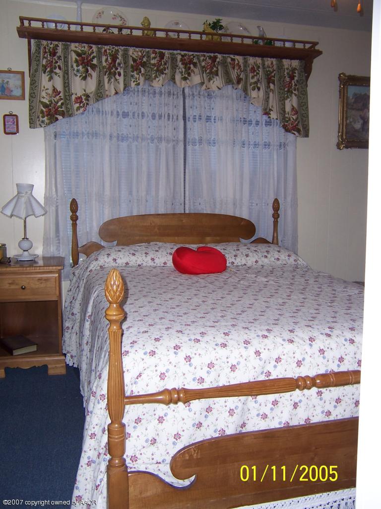 901 South Mesa Road Canyon, TX 79015 - Photo 15 of 16 Guest Bedroom