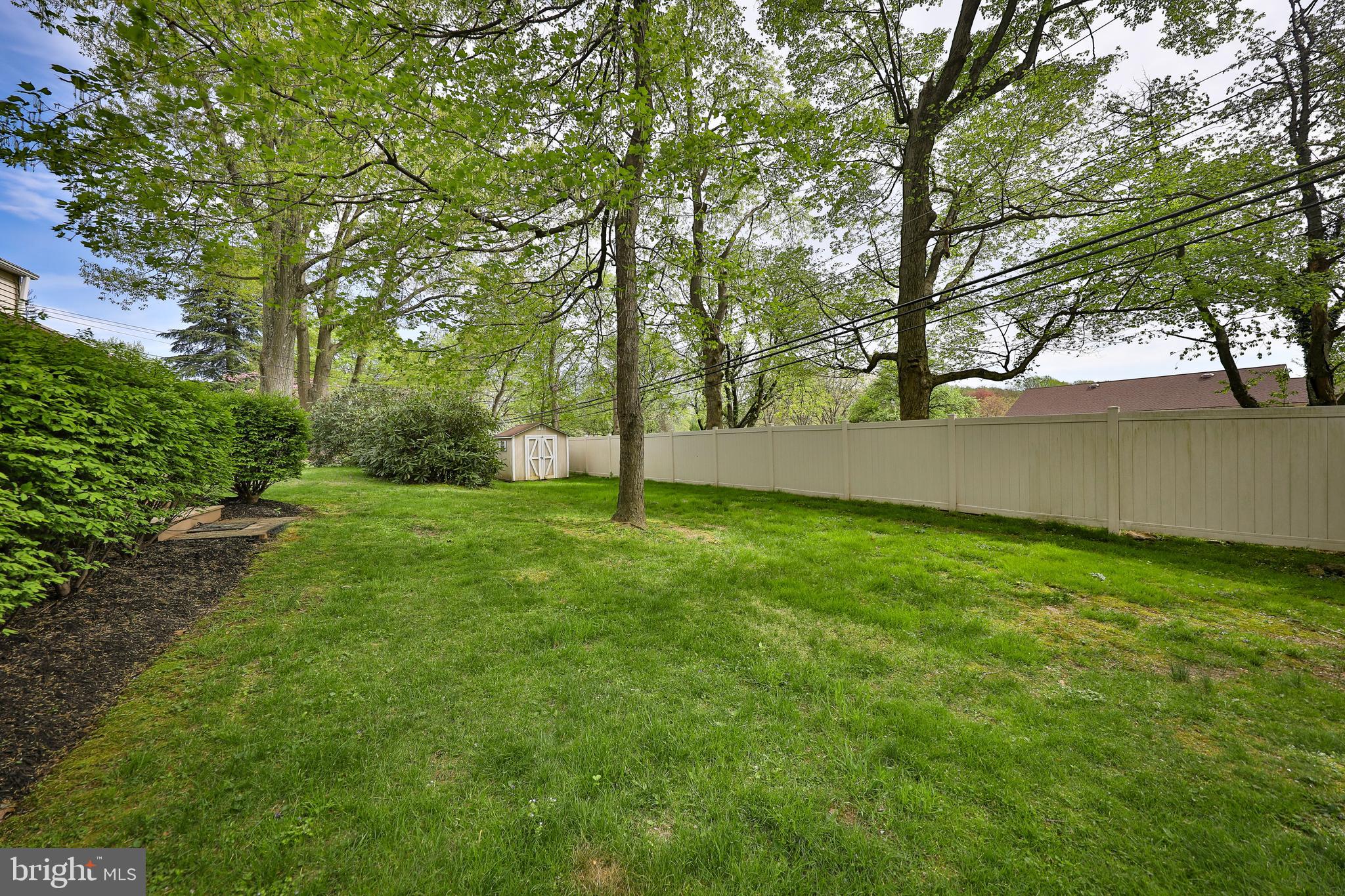 1090 Kipling Road Jenkintown, PA 19046 - Photo 23 of 28 Back Yard