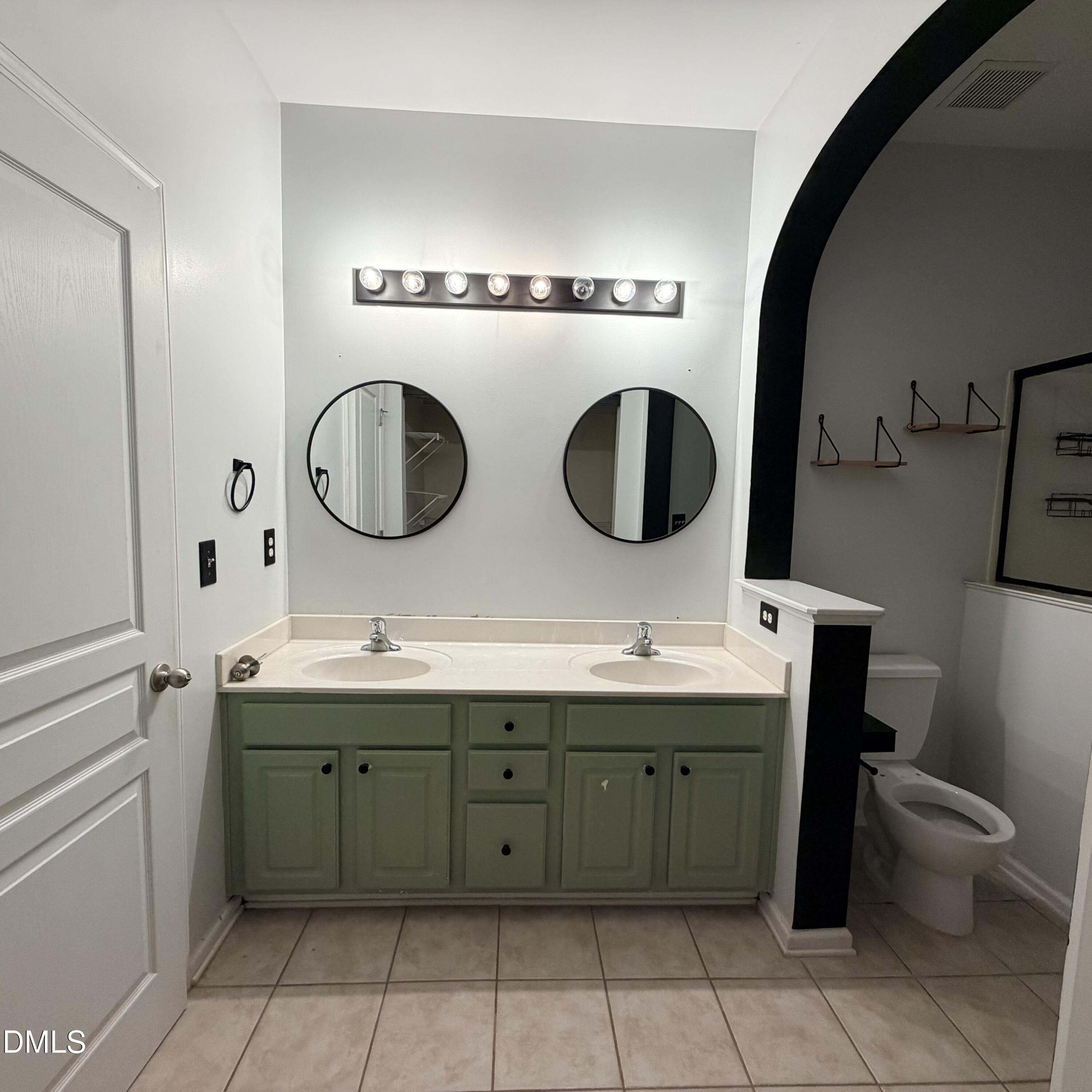 5410 Silver Moon Lane Raleigh, NC 27606 - Photo 14 of 21 IMG_8159