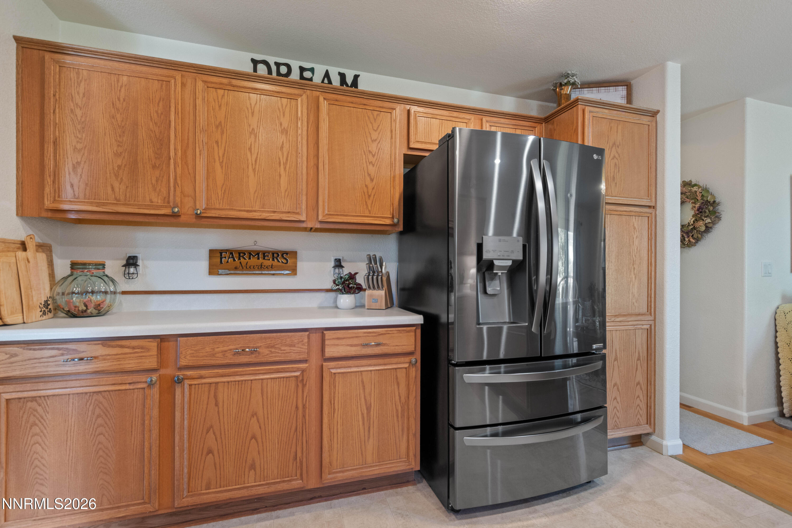 17620 Yearling Court Reno, NV 89508 - Photo 12 of 36 17620 Yearling Court (13 of 37)