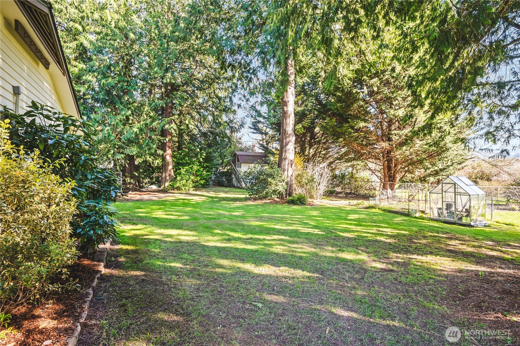 1910 Forest Ridge Place Mount Vernon, WA 98273 - Photo 32 of 38 Gallery Image 32