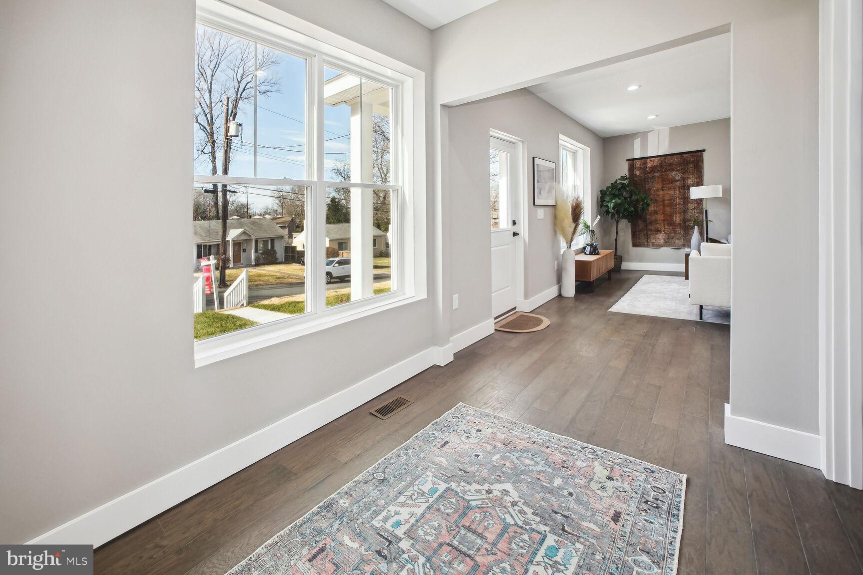 11605 Mapleview Drive Silver Spring, MD 20902 - Photo 13 of 39 Gallery Image 13