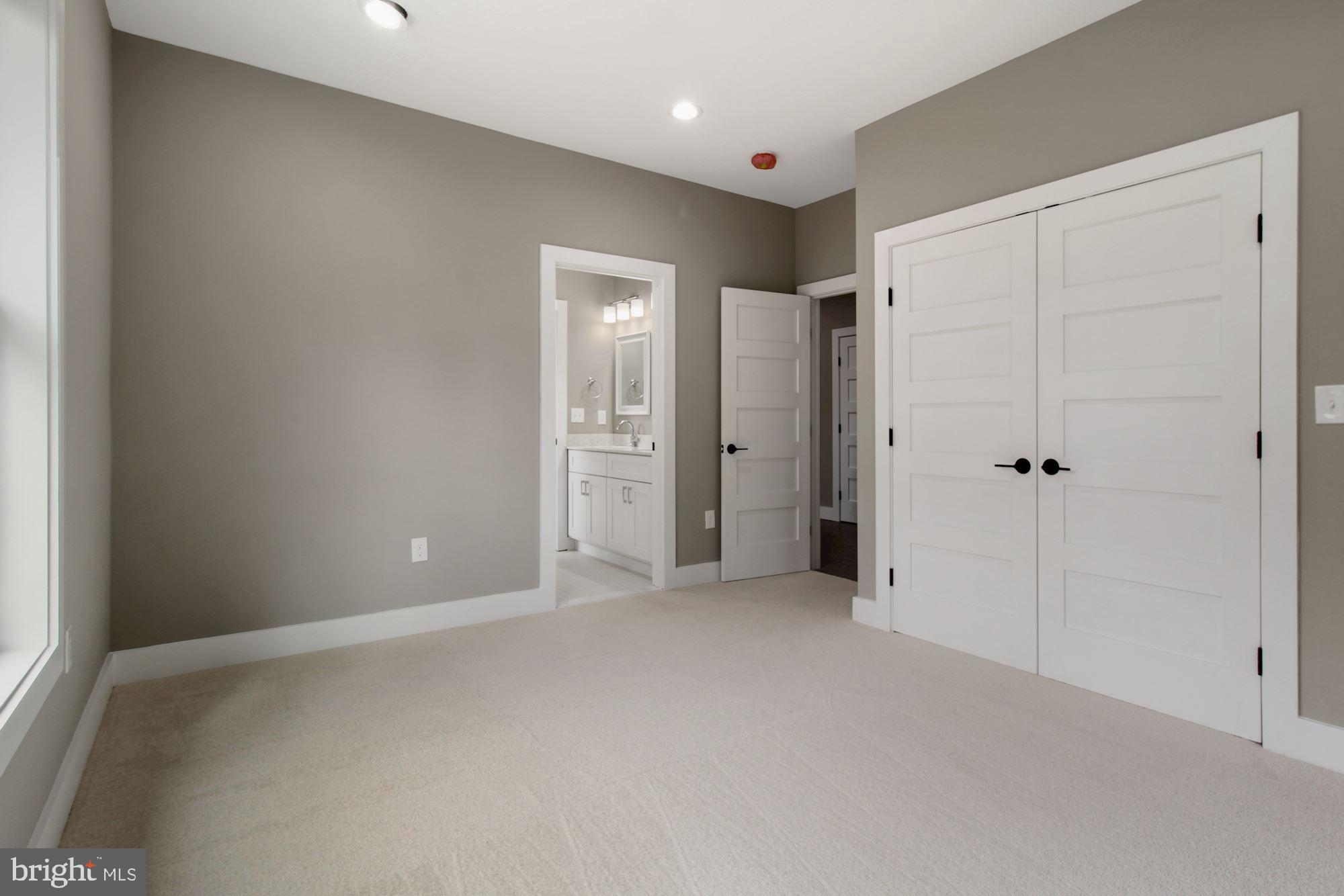 11605 Mapleview Drive Silver Spring, MD 20902 - Photo 27 of 39 Gallery Image 27
