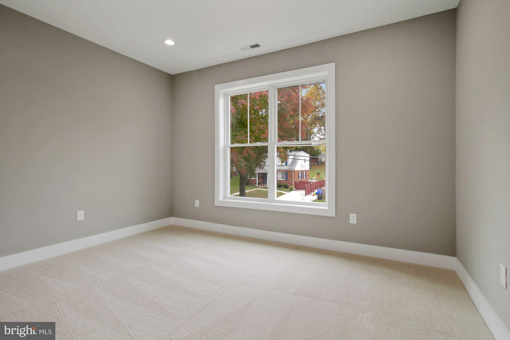 11605 Mapleview Drive Silver Spring, MD 20902 - Photo 32 of 39 Gallery Image 32