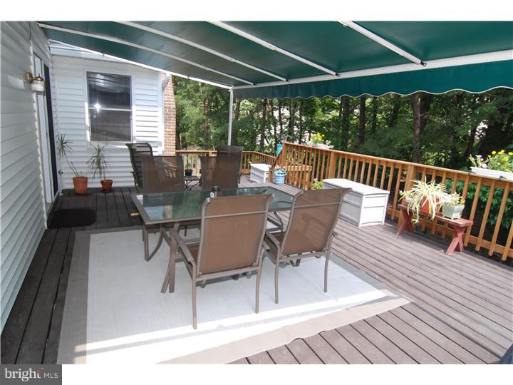 22 Valley Drive Birdsboro, PA 19508 - Photo 20 of 25 Deck