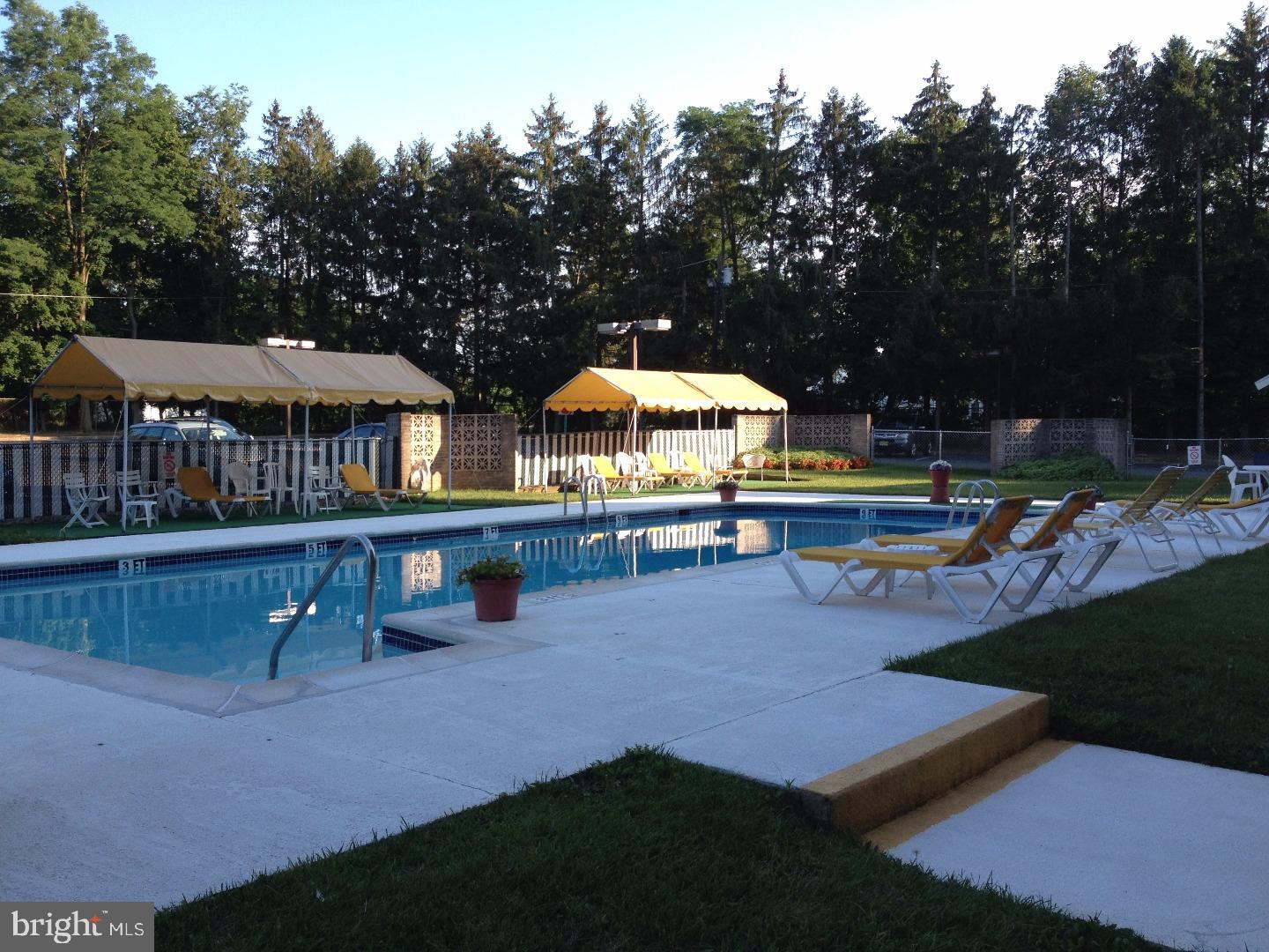 860 Lower Ferry Road, Unit 6N Ewing, NJ 08628 - Photo 21 of 21 Pool