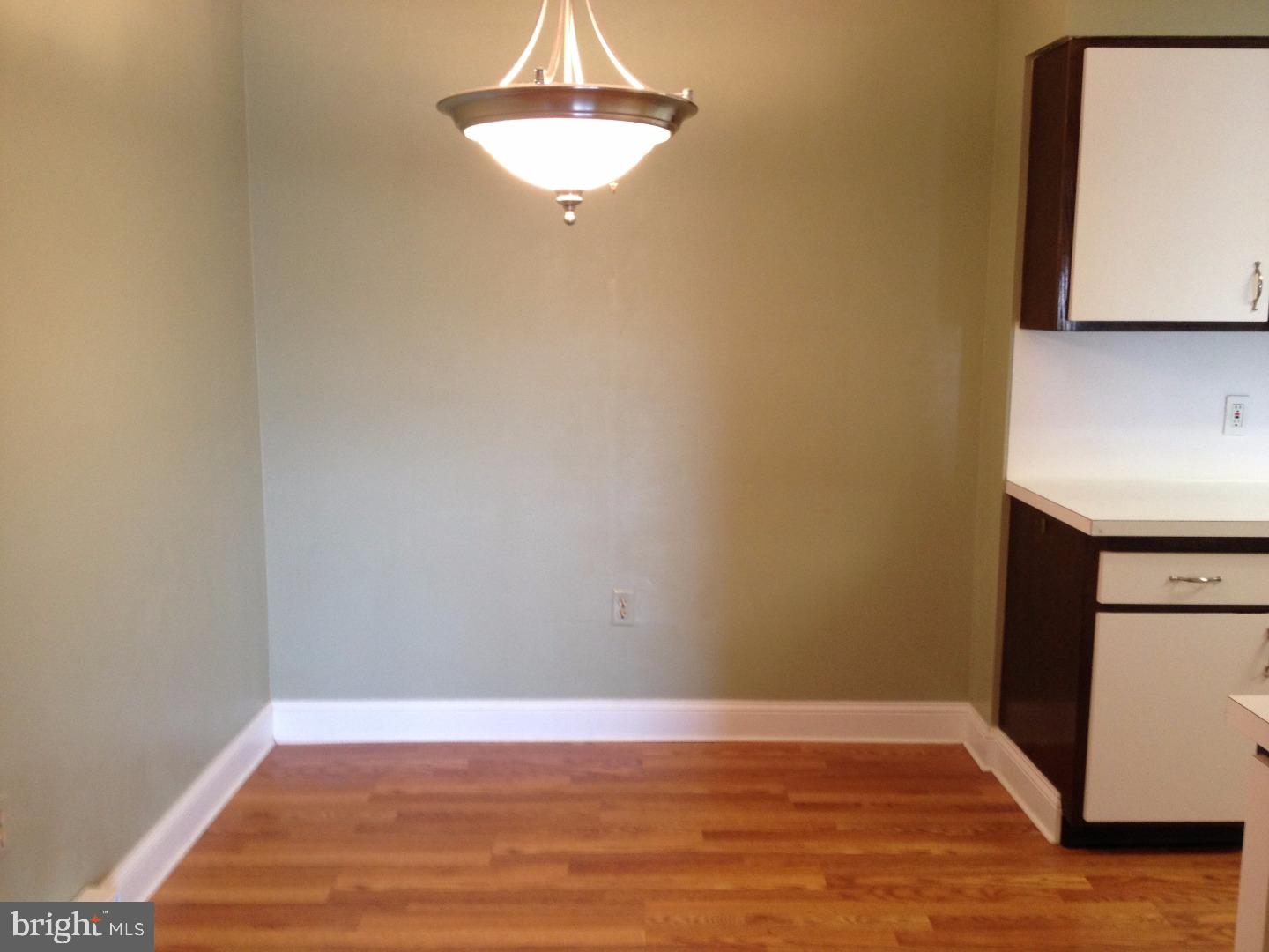 860 Lower Ferry Road, Unit 6N Ewing, NJ 08628 - Photo 5 of 21 Breakfast Room