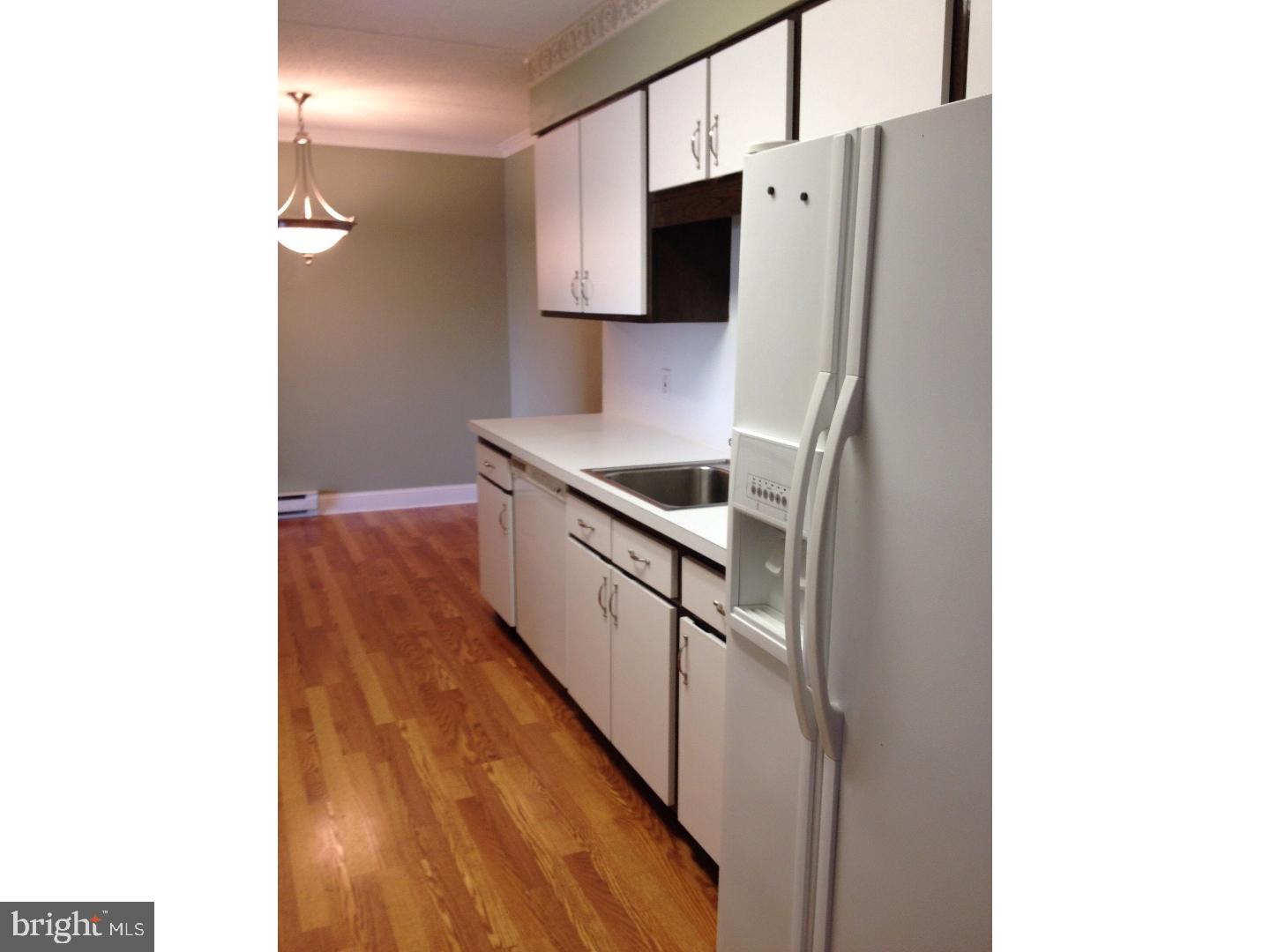 860 Lower Ferry Road, Unit 6N Ewing, NJ 08628 - Photo 6 of 21 Kitchen