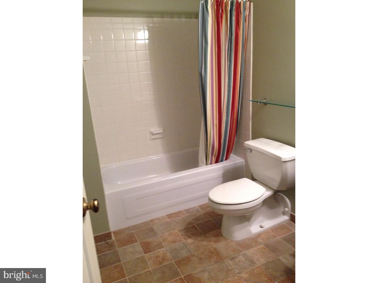 860 Lower Ferry Road, Unit 6N Ewing, NJ 08628 - Photo 10 of 21 Bathroom