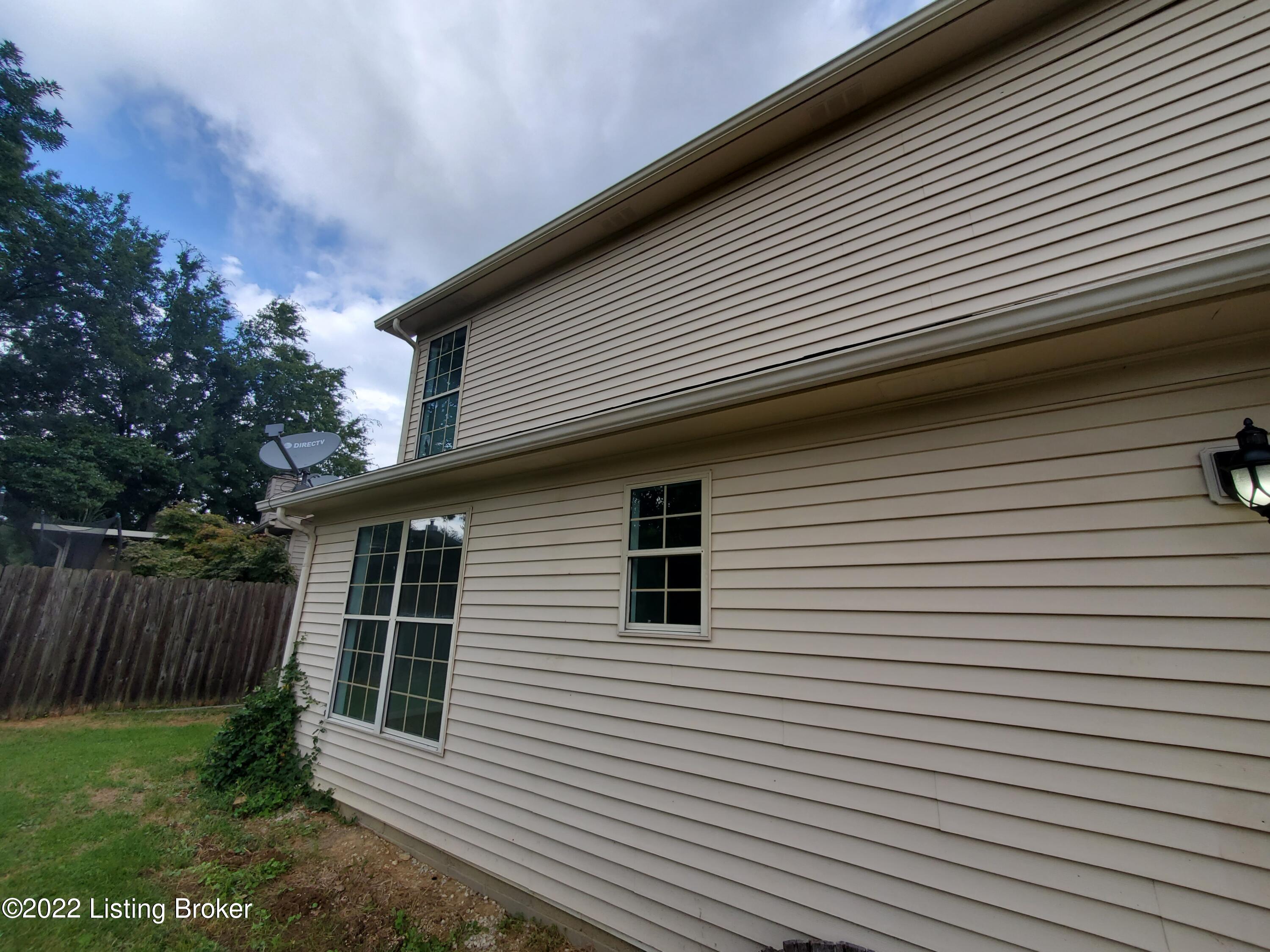 242 Rolling Ridge Way Simpsonville, KY 40067 - Photo 18 of 19 rear of home
