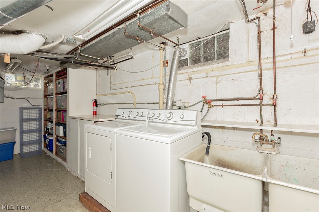 5147 Mayview Road Cleveland, OH 44124 - Photo 28 of 33