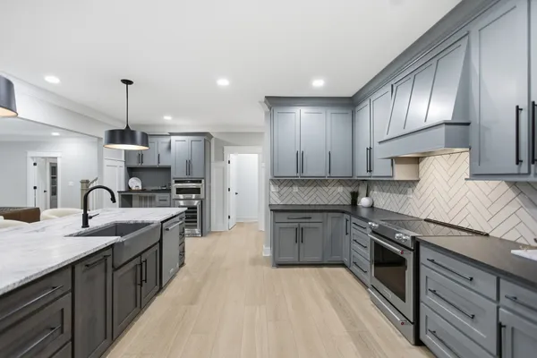 $1,300,000 | 438 Deer Run Road, Wartrace, TN 37183