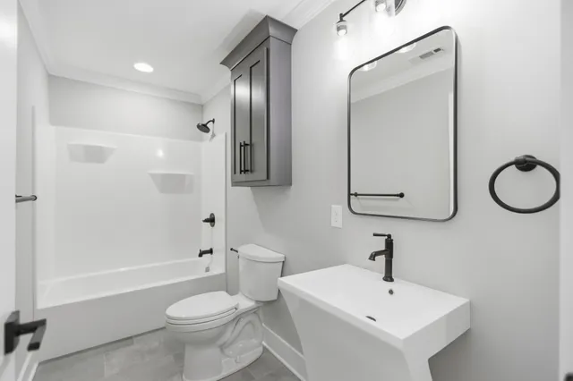 $1,450,000 | 438 Deer Run Road, Wartrace, TN 37183