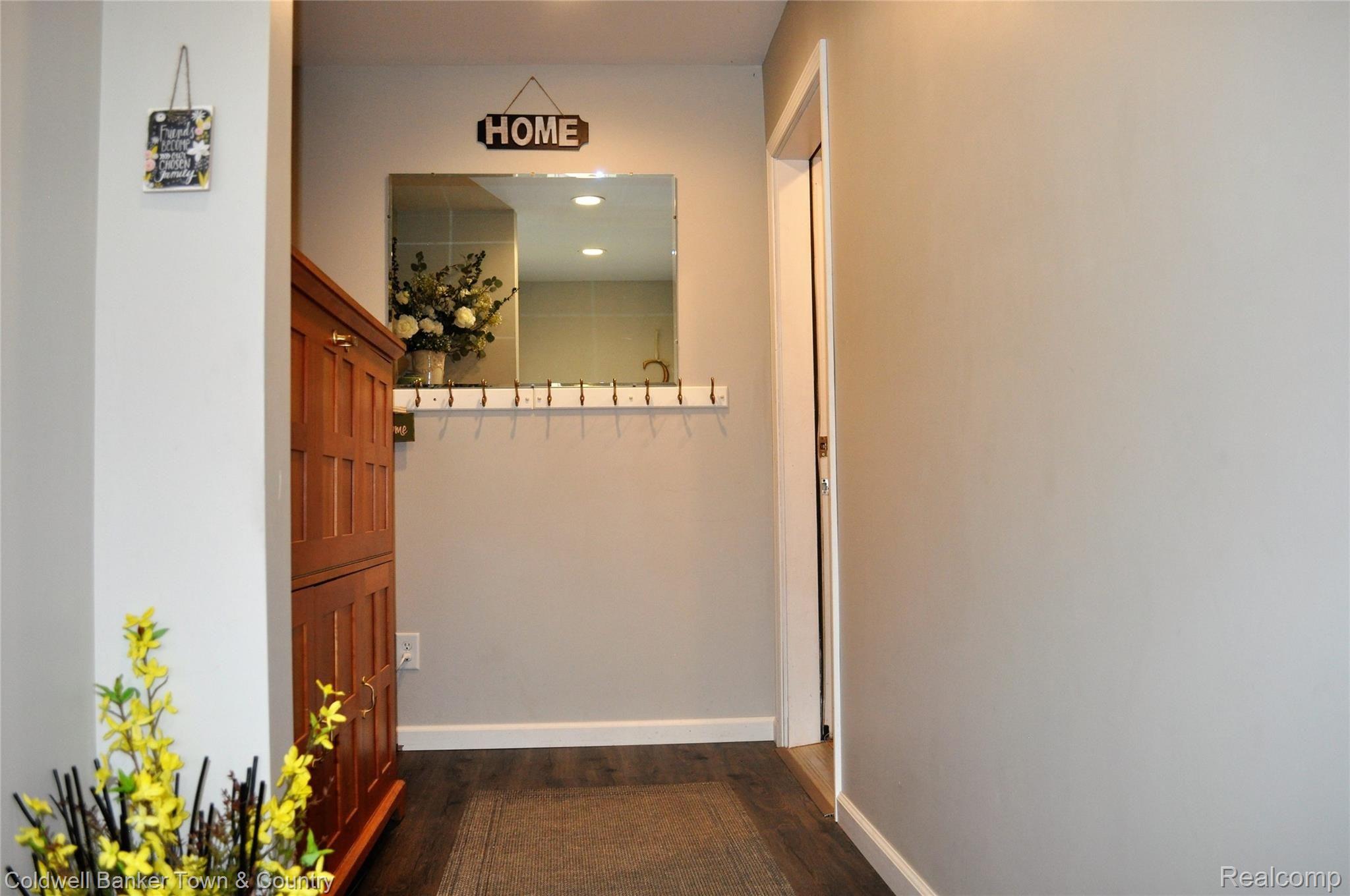 7853 Munsell Road Howell, MI 48843 - Photo 23 of 43 DSC_0389 (2).JPG