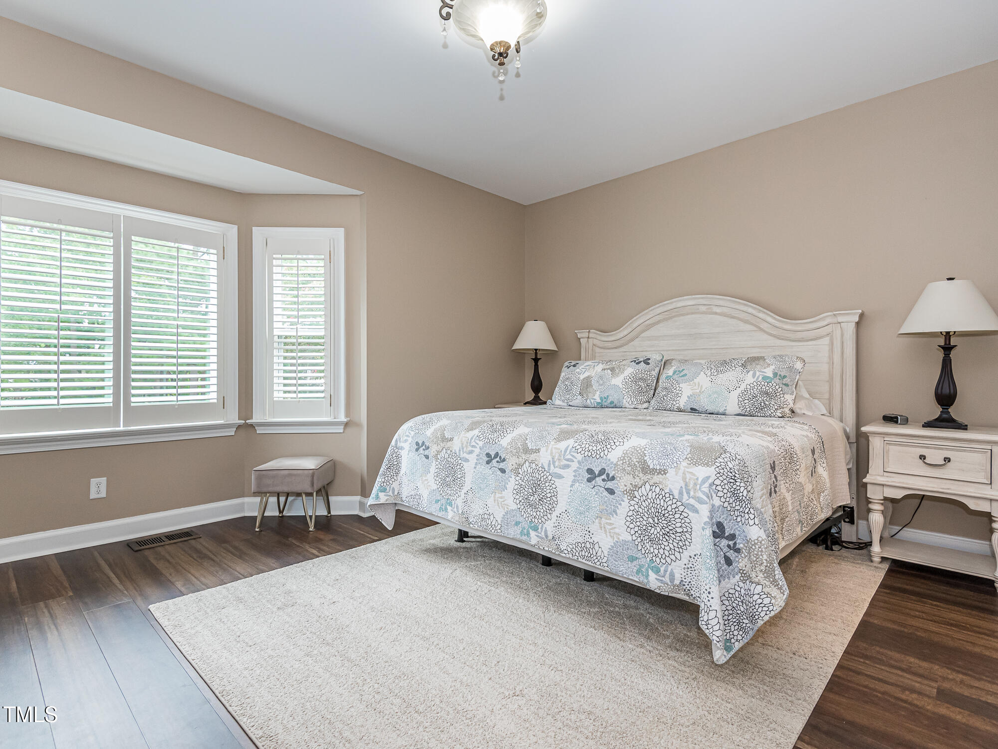 8417 Wycombe Lane Raleigh, NC 27615 - Photo 15 of 35 Real_Estate_Judi_Margulies_8417_WYCOMBE-