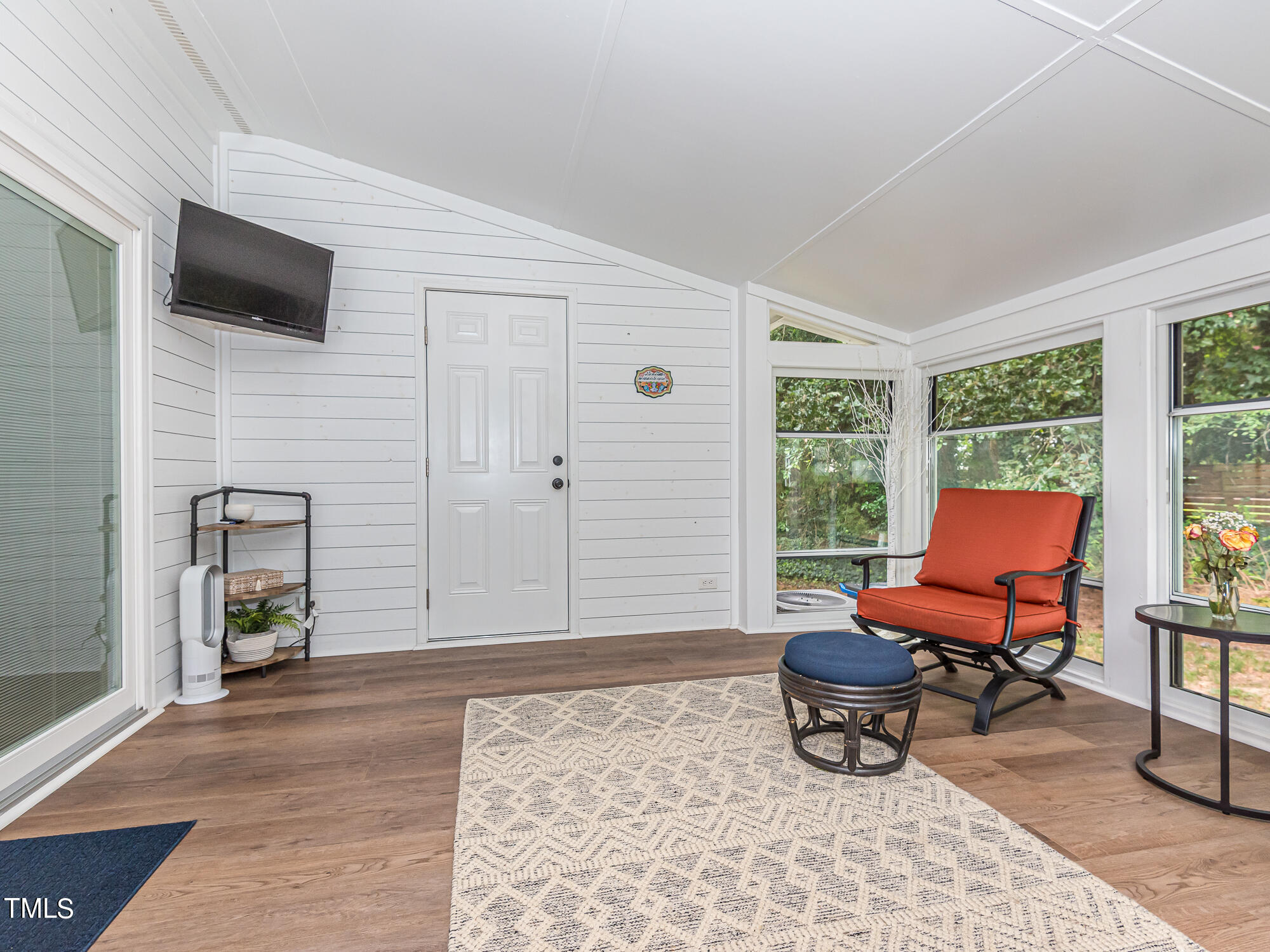 8417 Wycombe Lane Raleigh, NC 27615 - Photo 27 of 35 Real_Estate_Judi_Margulies_8417_WYCOMBE-