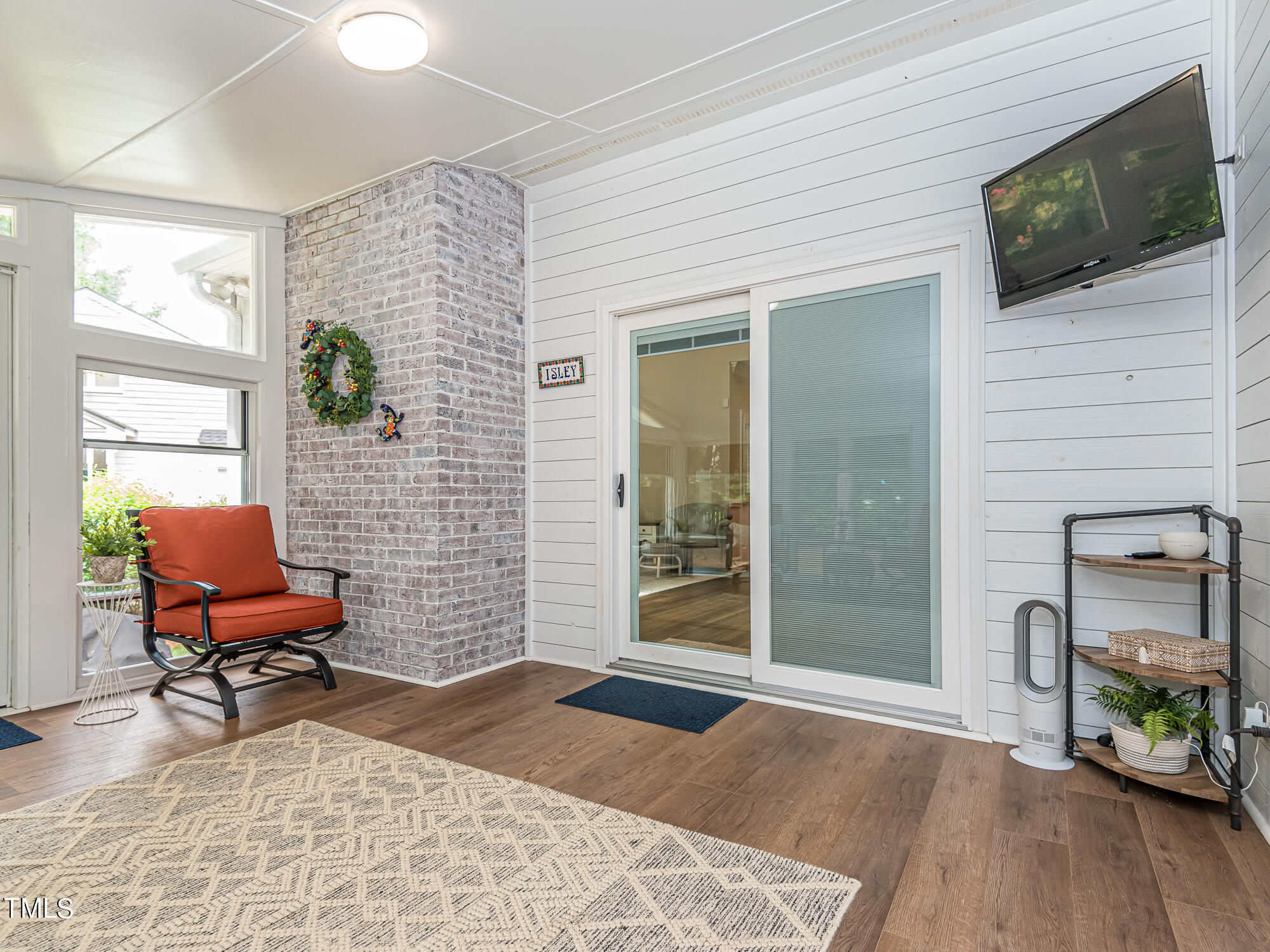 8417 Wycombe Lane Raleigh, NC 27615 - Photo 28 of 35 Real_Estate_Judi_Margulies_8417_WYCOMBE-