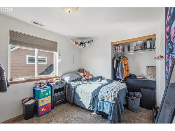 $430,000 | 319 Berkley Avenue, Molalla, OR 97038