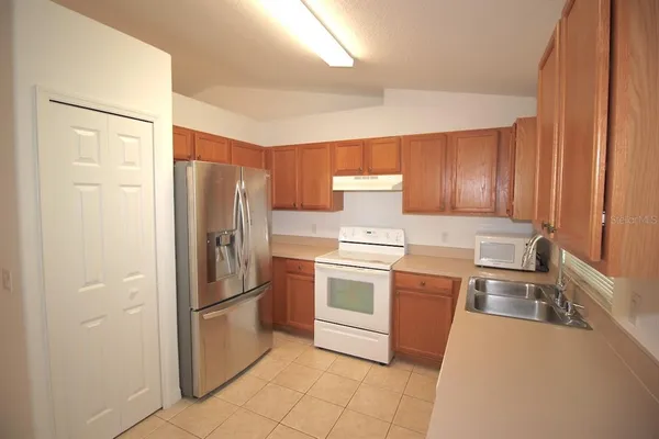 $1,800 | 4 Whee Place, Palm Coast, FL 32164