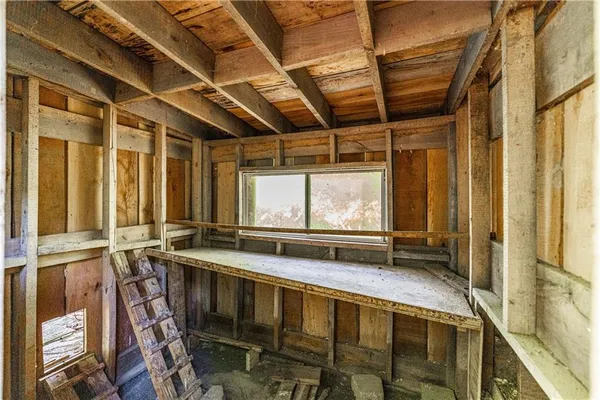 $472,500 | 479 Bells Run Road, Spraggs, PA 15362