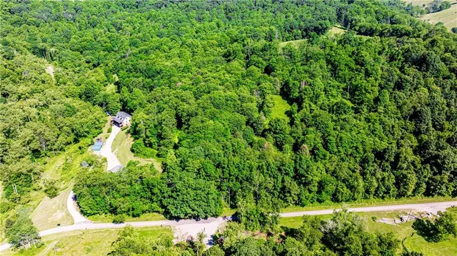 $480,000 | 479 Bells Run Road, Spraggs, PA 15362