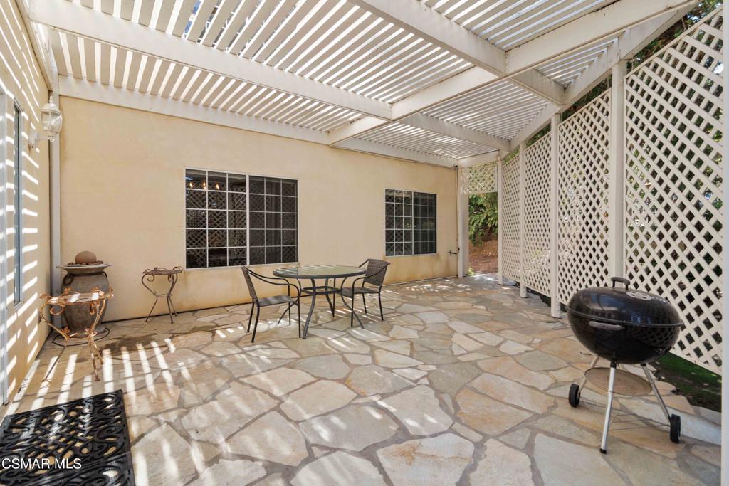 1351 Rainey Road Simi Valley, CA 93063 - Photo 48 of 65 Gallery Image 48