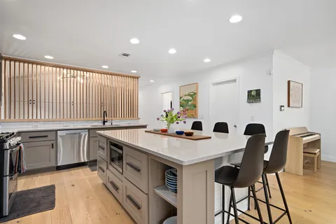 $1,150,000 | 1713 Madison Avenue, Austin, TX 78757